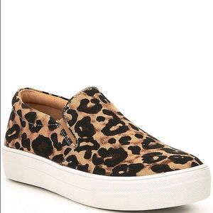SOLD Steve Madden Slip On Cheetah Print Shoe